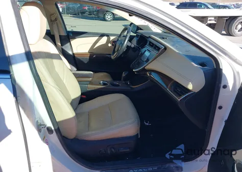 2015 Toyota Avalon Hybrid Limited from USA, damaged, VIN 4T1BD1EB5FU035904